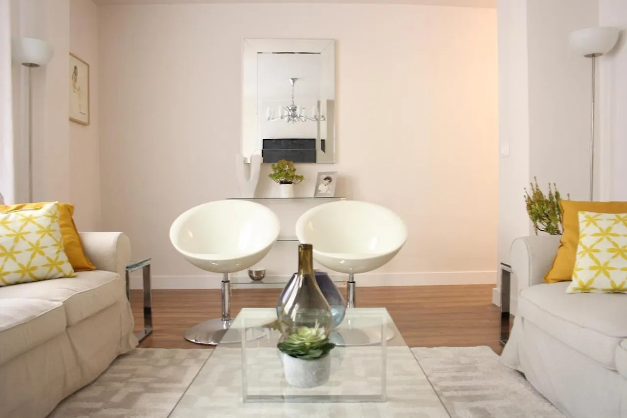 Apartamento Elegancia by SevillaLuxurySuites España